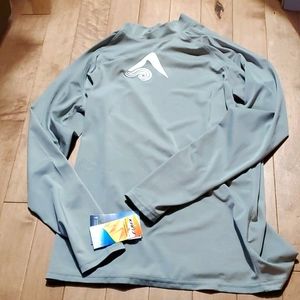 NWT Kanu Surf Sun Protection Rash Guard